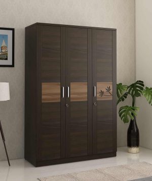 SM MAPLE 3 DOOR WARDROBE